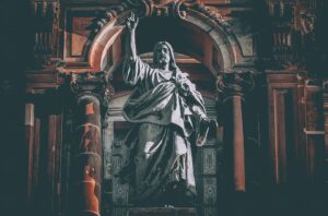 jesus christ sculpture