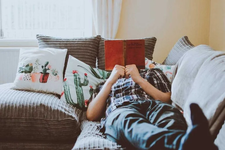 45 Comfort Zone Quotes That Will Inspire You to Live Best